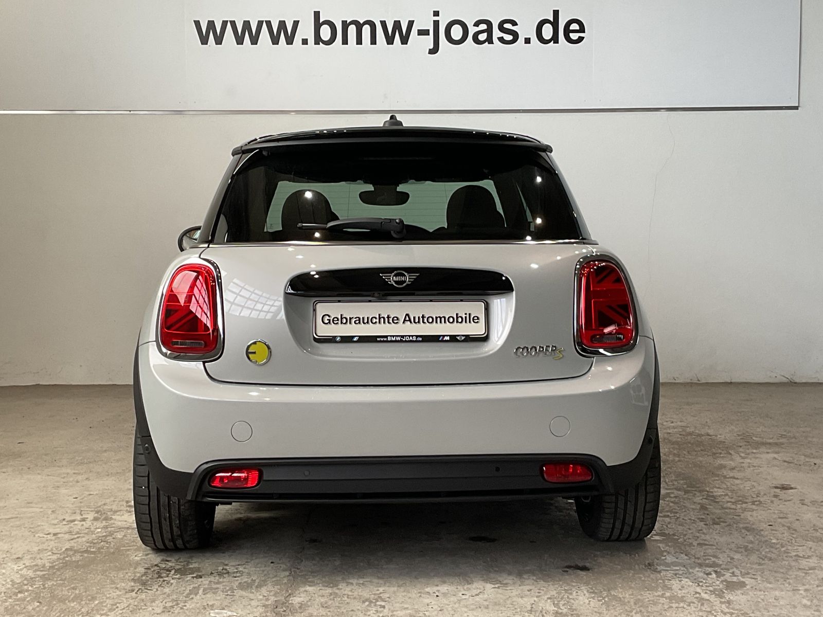 Fahrzeugabbildung MINI Cooper SE LED Pano.Dach RFK Navi ACC