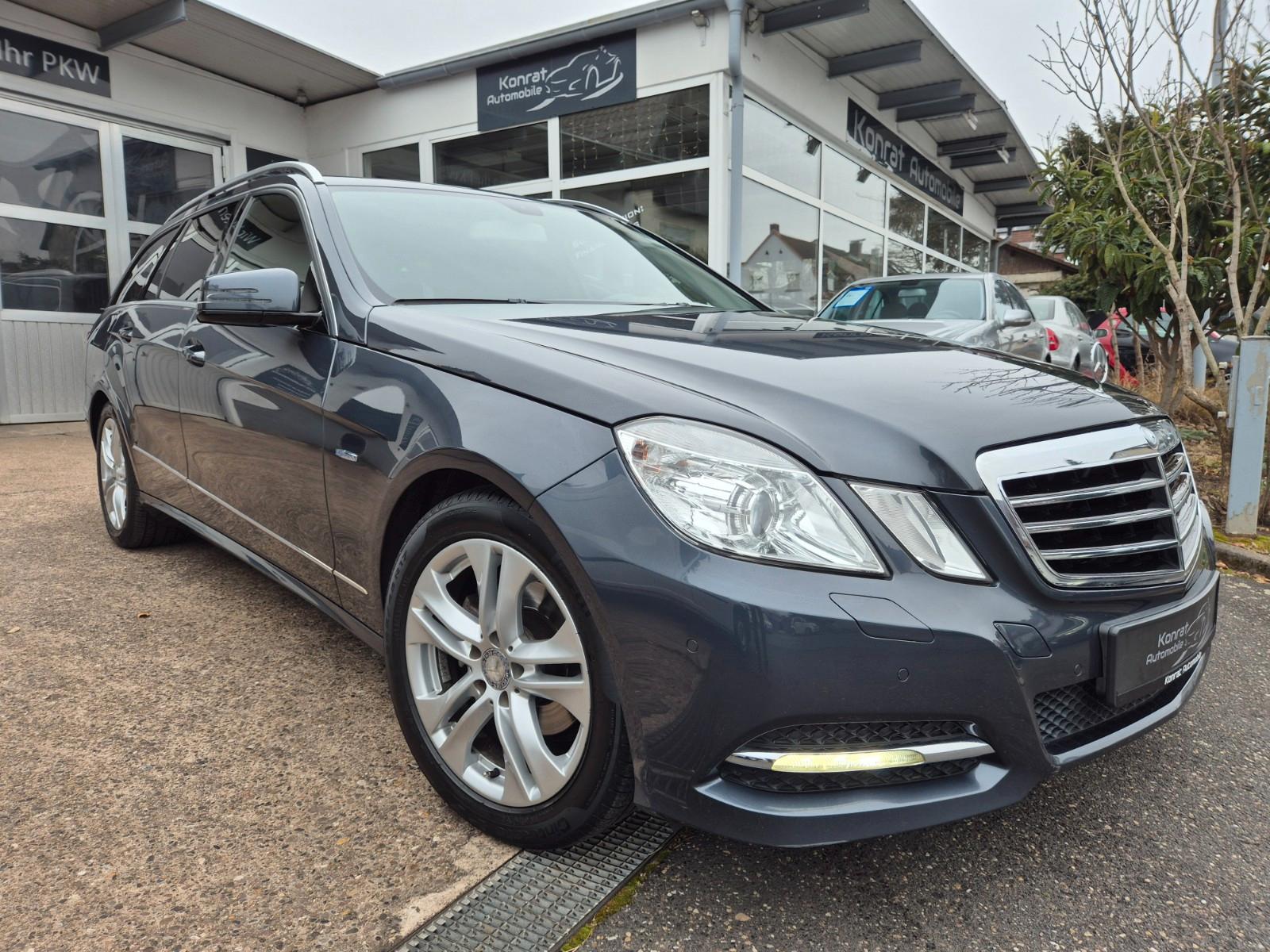 Mercedes-Benz E 200 CGI BlueEfficiency MB Service~Xenon~Navi