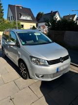 Volkswagen Vw Touran 2.0 tdi DSG - VW Touran Gebrauchtwagen in Bonn