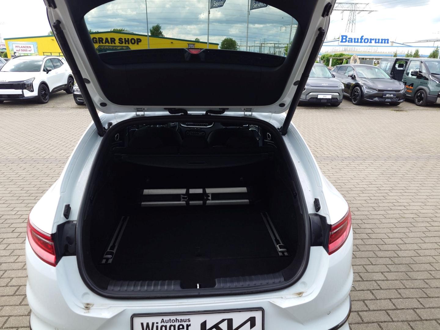 Kia ProCeed 1.6 CRDI DCT GT-Line Navi-Paket