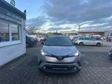 Toyota C-HR Hybrid Style - Toyota C-HR in Bonn