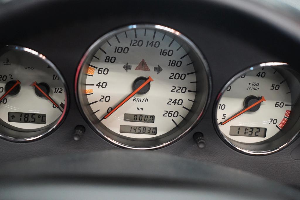 Mercedes-Benz SLK 200