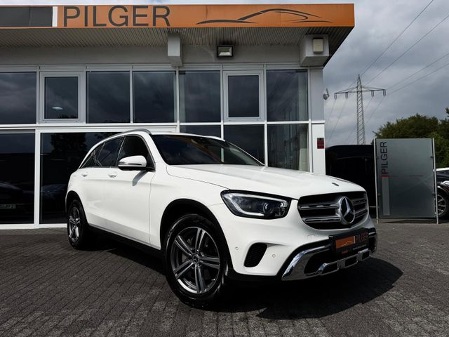 MERCEDES-BENZ GLC 200 4Matic*PDC*LED*360*Temp*EQ*wenig km