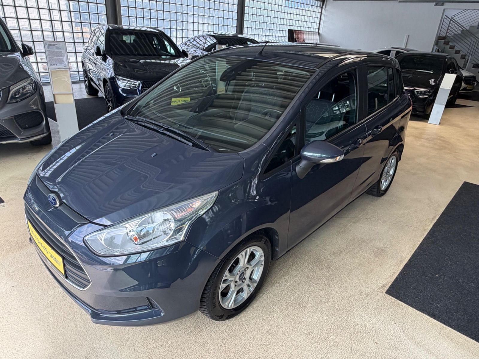 Fahrzeugabbildung Ford B-Max B-MAX Sync Edition