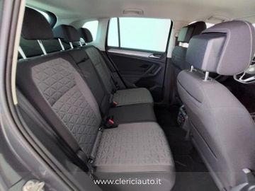Volkswagen Tiguan - 5