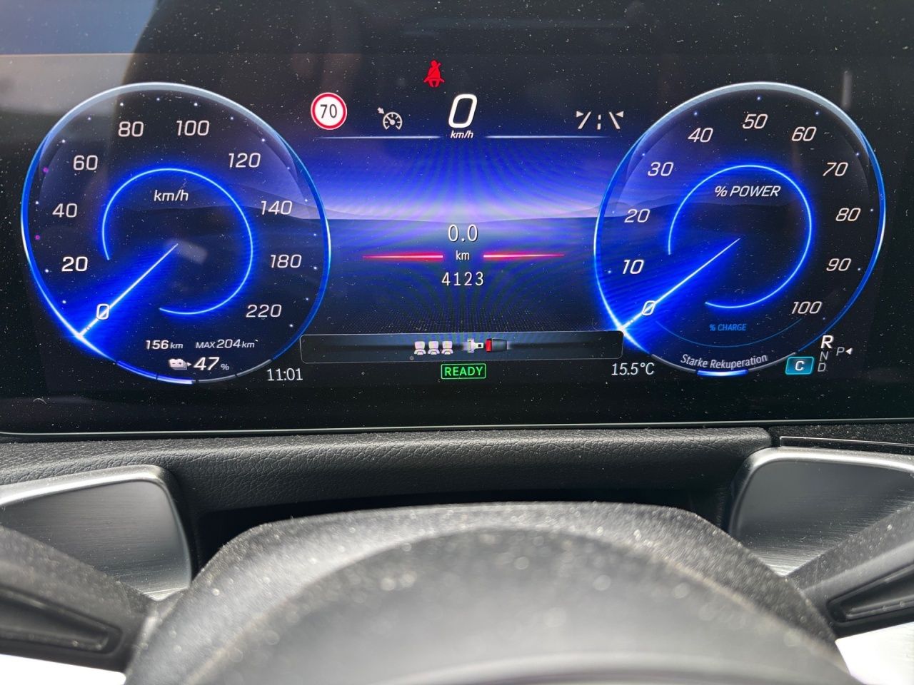 Fahrzeugabbildung Mercedes-Benz EQB 300 4M AMG+NIGHT+HUP+AHK+BUR+MEMORY+360+PANO
