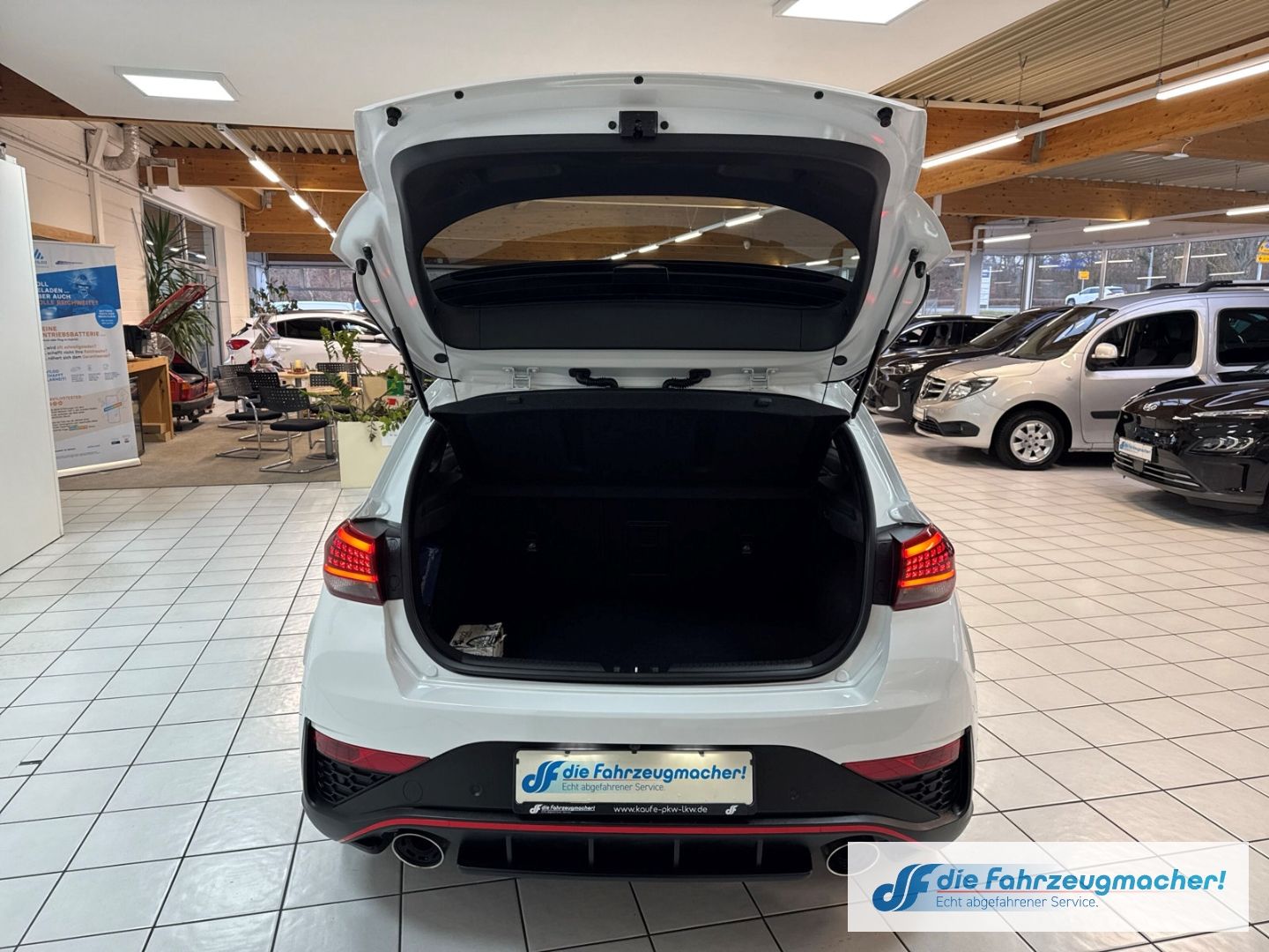 Fahrzeugabbildung Hyundai i30 N Performance El. Panodach Navi LED Apple Ca