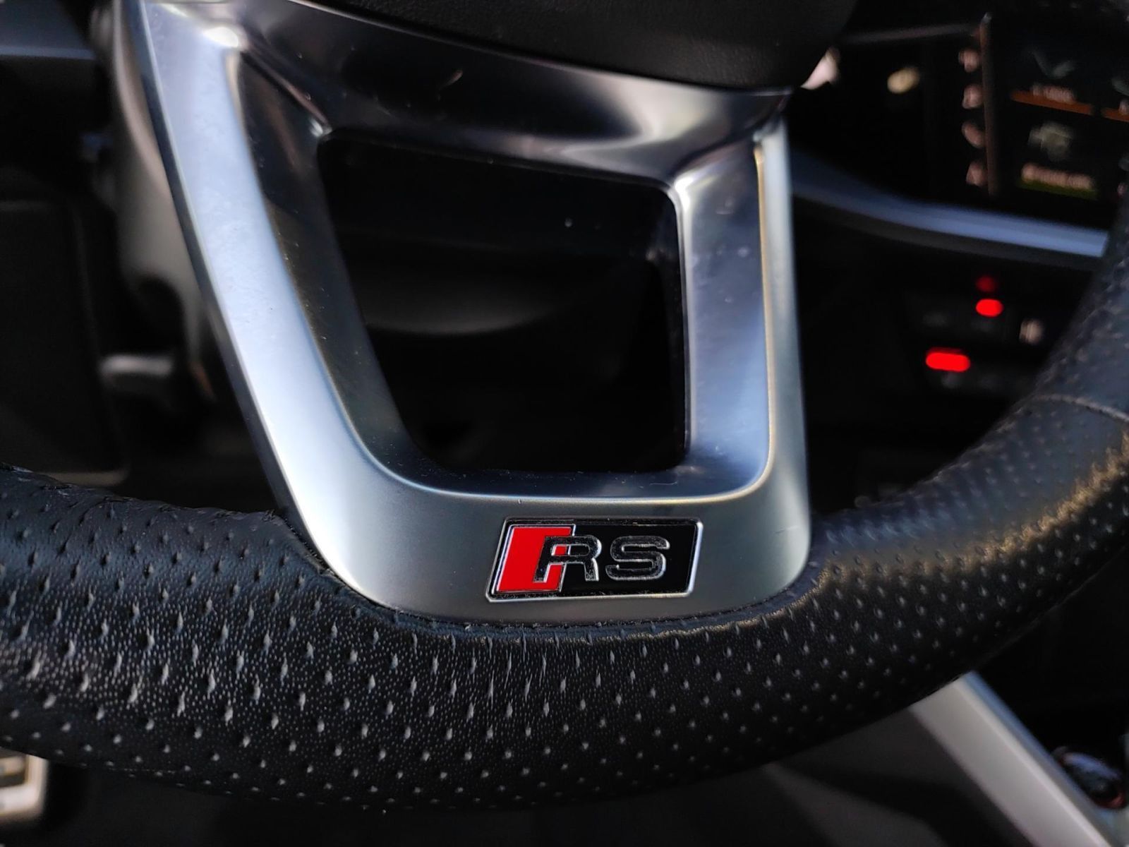 Audi RS3 - Bild 17