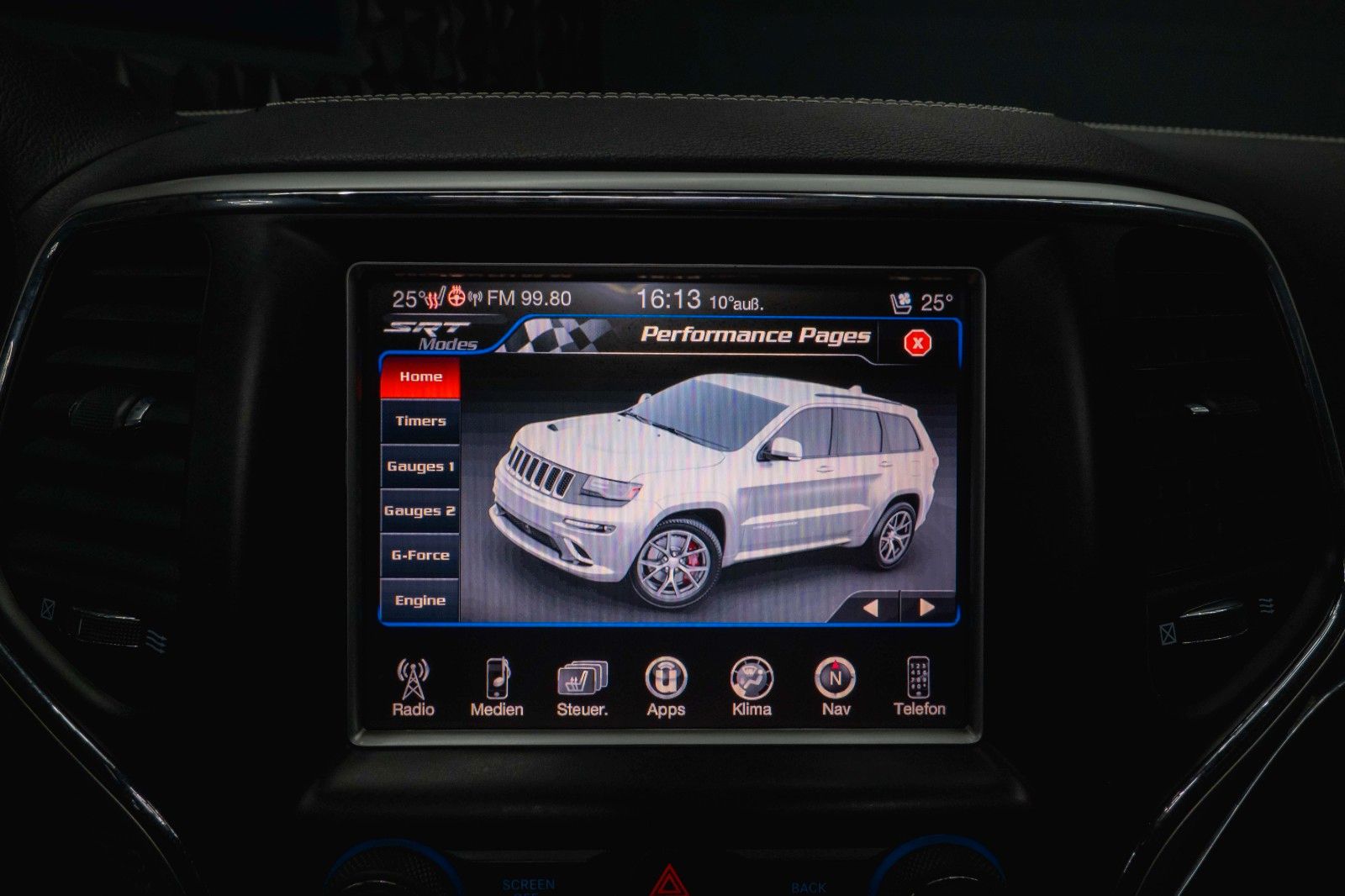 Fahrzeugabbildung Jeep Grand Cherokee 6.4 SRT V8 *Unfallfrei*Pano*COC*