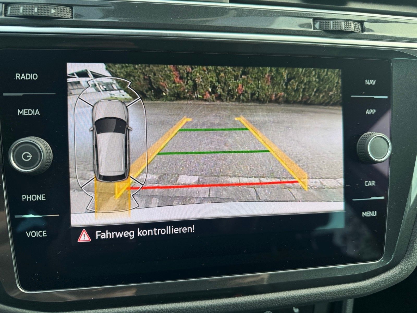 Fahrzeugabbildung Volkswagen Tiguan Life MOVE 1.5 TSI