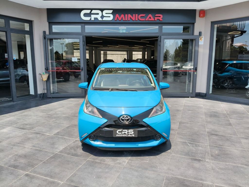 Image of Toyota Aygo (X)