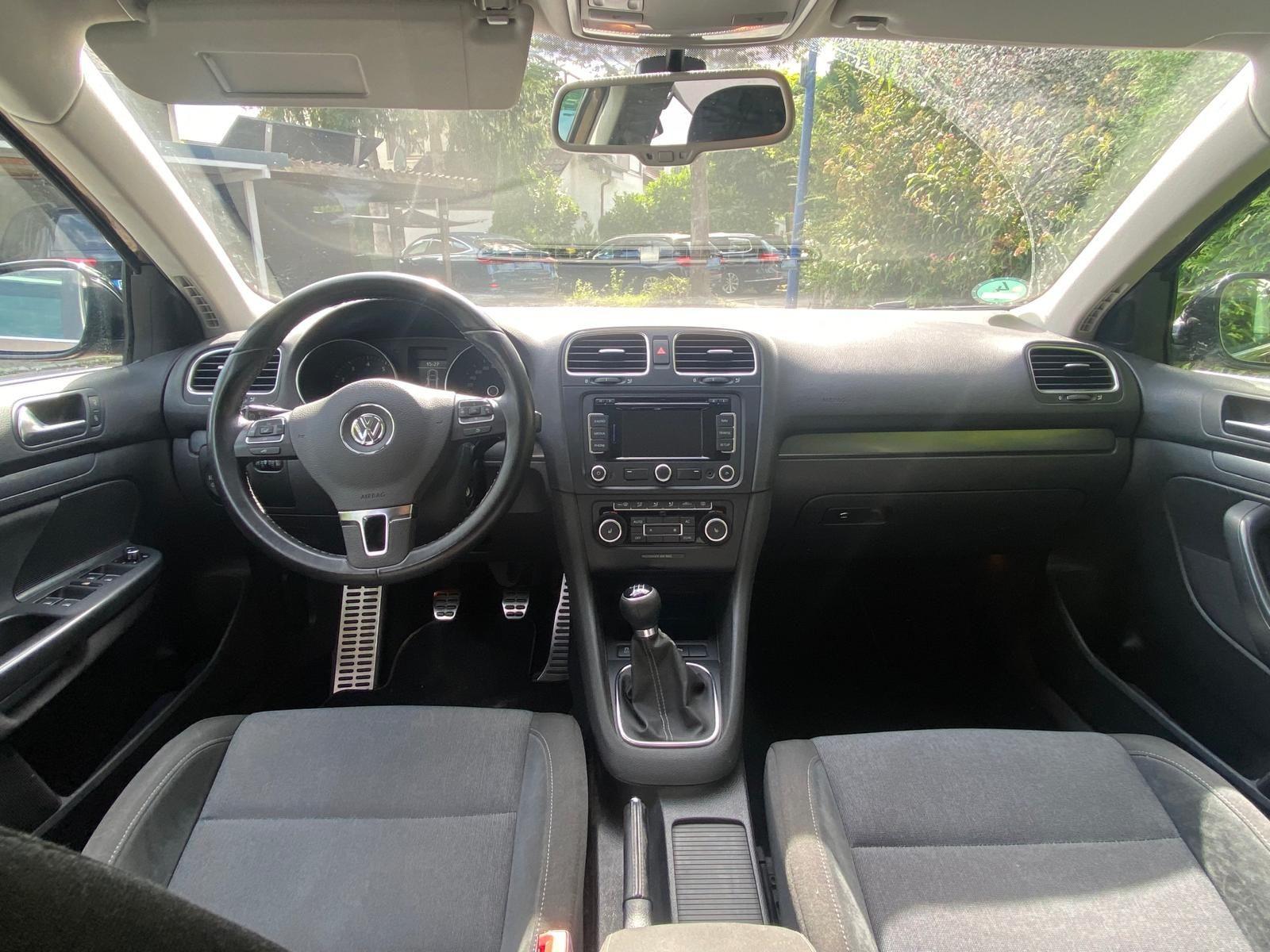 Volkswagen Golf 2012 — photo 10