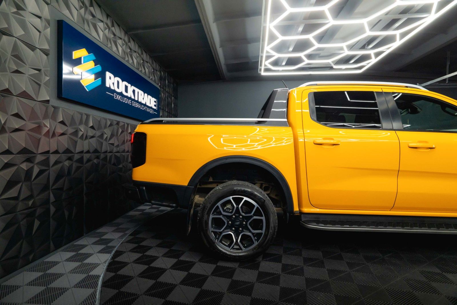 Fahrzeugabbildung Ford Ranger 3.0 Wildtrak e-4WD DoKa Offroad 4x4 ACC