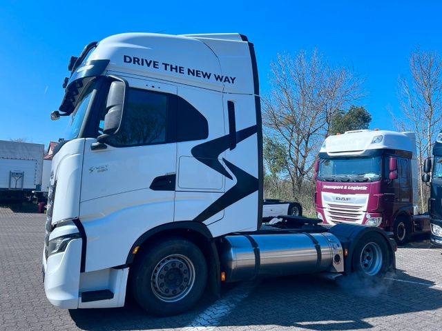 Iveco Magirus AS 440 ST, LNG