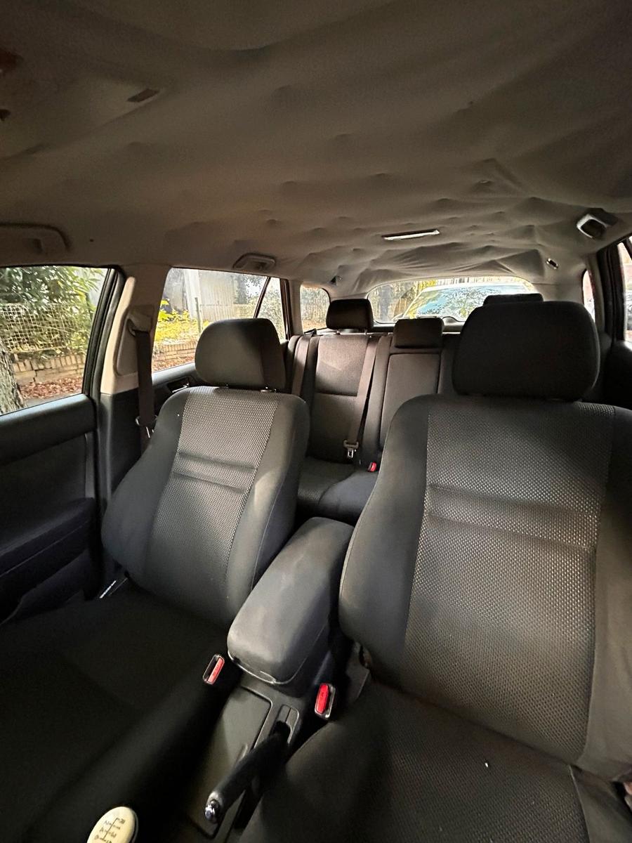 Toyota Avensis 2006 — photo 5