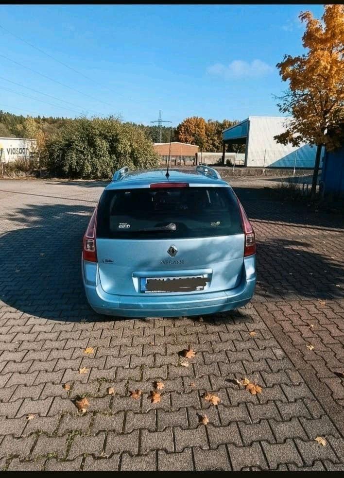 Renault Megane 2008 — engine 106 HP (78kW)