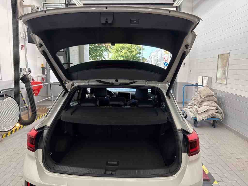 Volkswagen T-Roc - Bild 11