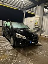 BMW 216 Active Tourer 216d - - BMW 216 Active Tourer aus 2015