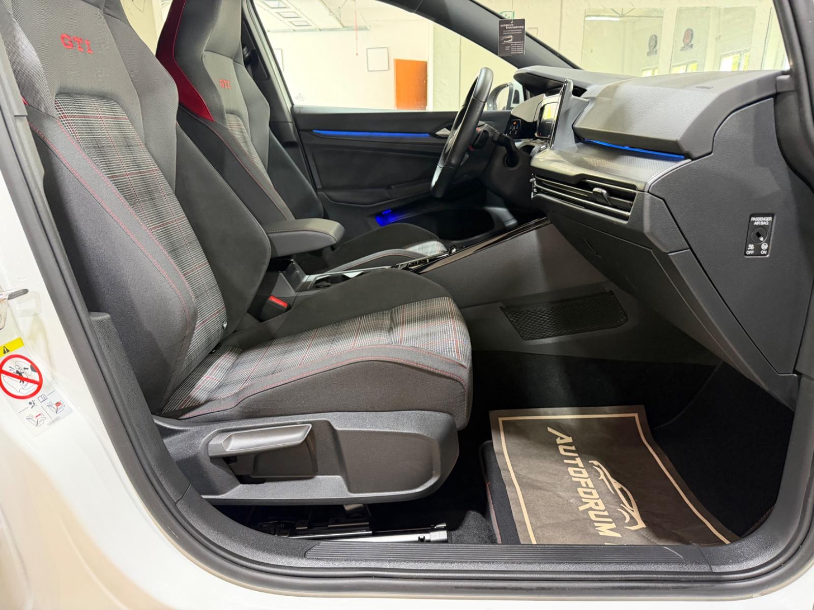 Volkswagen Golf VIII Lim. GTI 2.0TSI DSG/SOUND/CAM/ACC/19", миниатюра 11