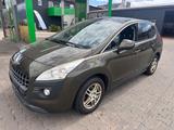 Peugeot 3008 1.6 HDI Business-Line Panorama - Peugeot 3008: Business Line