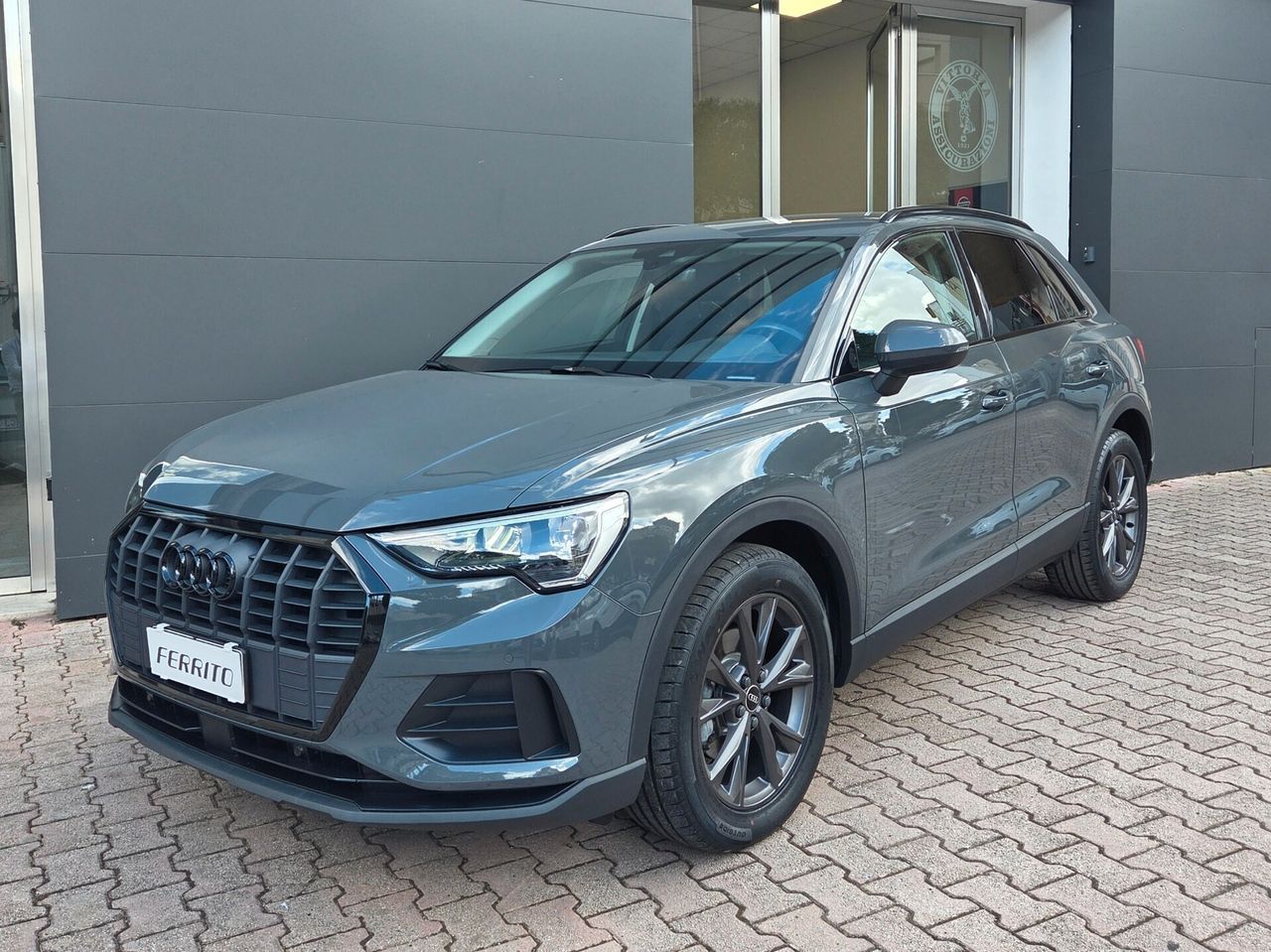 Audi Q3 35 TDI S tronic 150 cv Business
