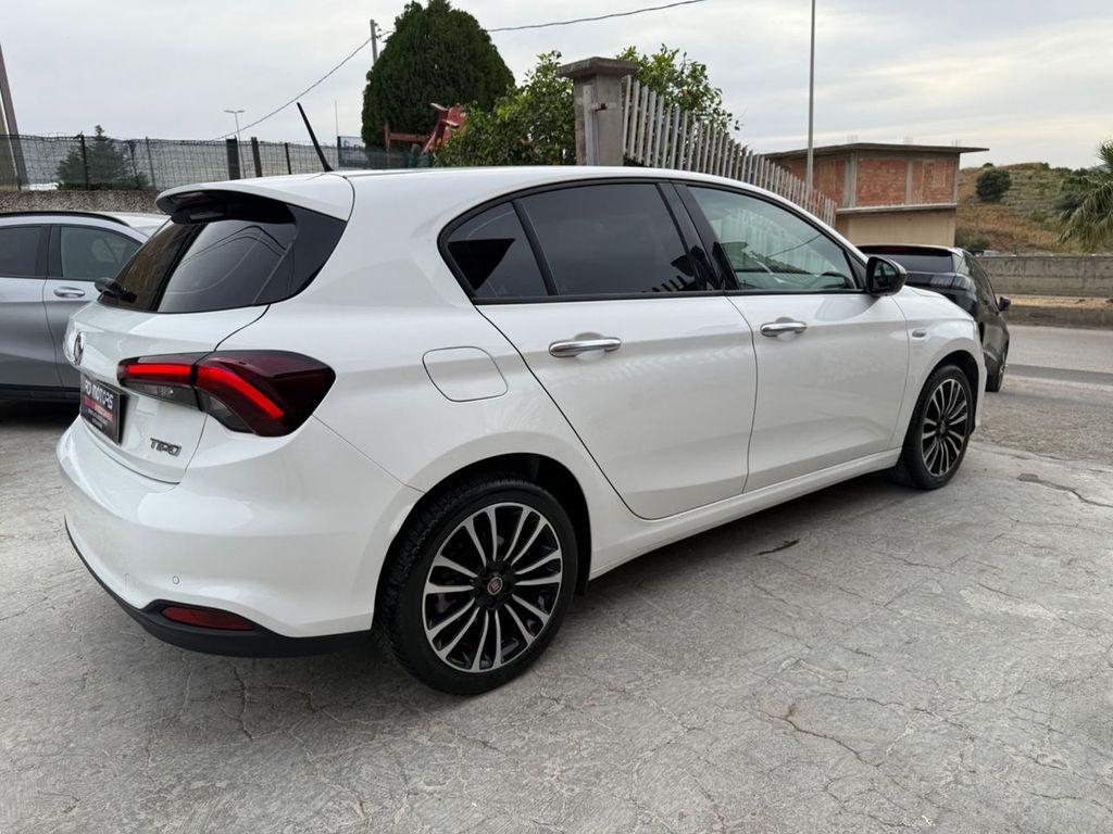 Image of Fiat Tipo