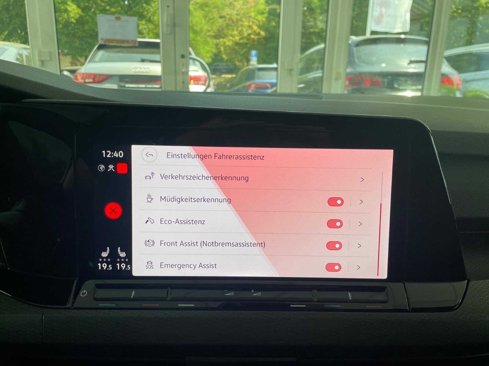 Volkswagen Golf VIII 2.0 TSI Lim. GTI Navi*Dig.Cockpit*DSG*, миниатюра 17