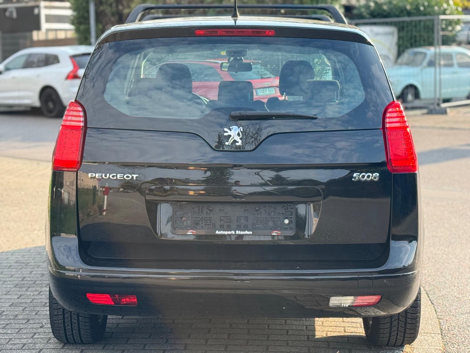 Peugeot 5008 2013 — photo 6