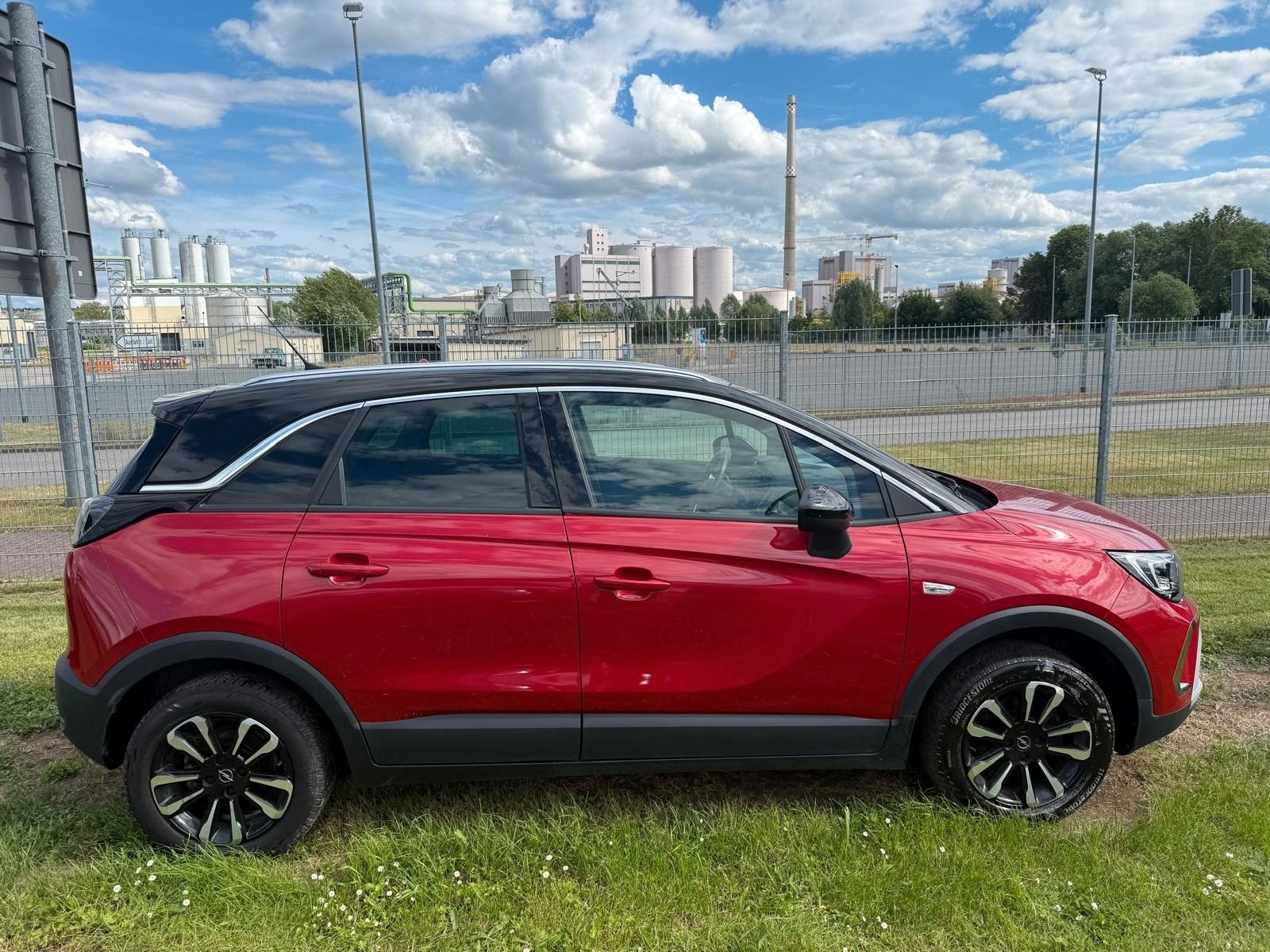 Fahrzeugabbildung Opel Crossland Eleg.Navi Klima Kam. PDC, Sitzh. Top