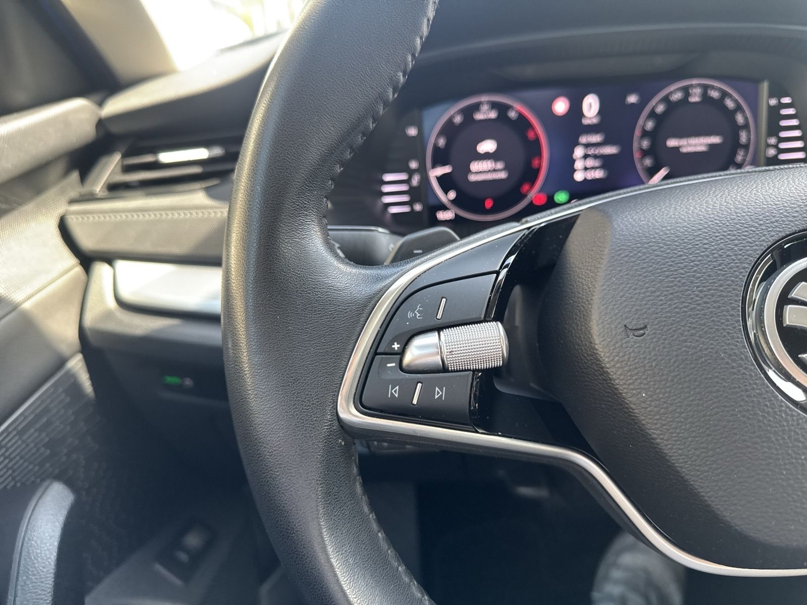 Octavia Combi 2.0 TDI Selection, Rückfahrkamera,