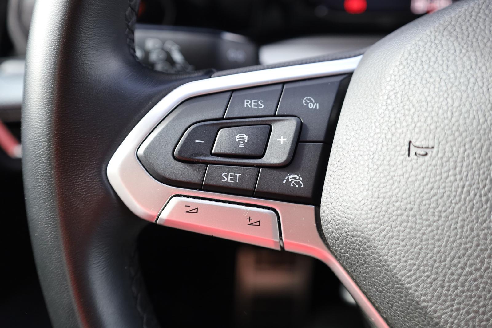 Volkswagen Golf VIII 1.5 TSI App Connect ACC DAB LED, миниатюра 25