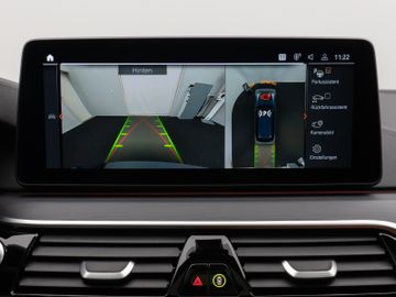 Fahrzeugabbildung BMW 540d xDr Tour M Sport Pano H/K Kamera 360° Air