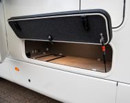 Concorde Carver 890 RRL -Lithium -Hydr. Stützen (8/31)