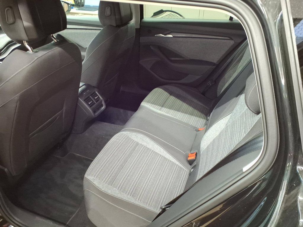 Skoda Superb - Bild 6
