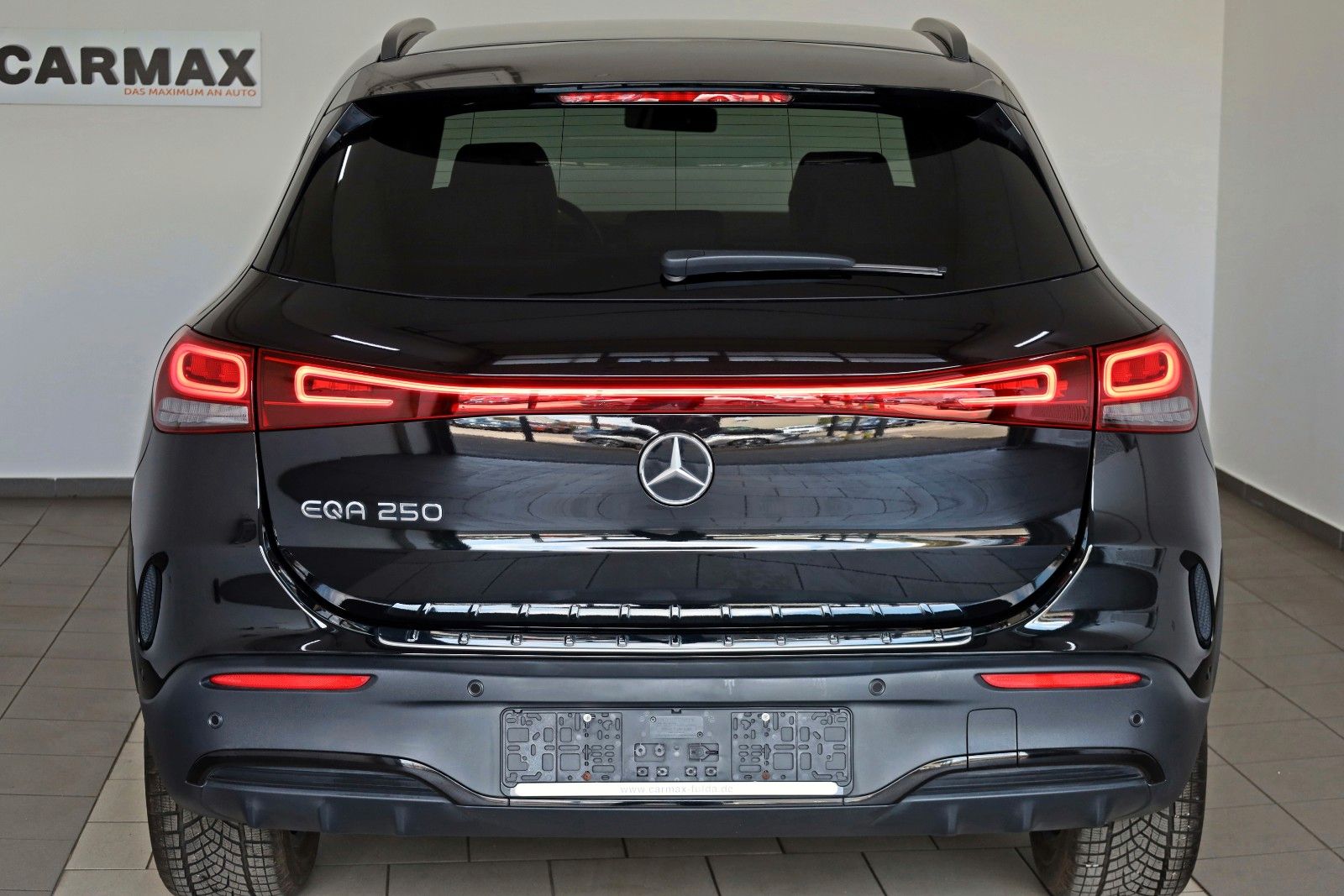 Fahrzeugabbildung Mercedes-Benz EQA 250 AMG-line, T.Leder,Navi,LED,SH,Kamera,DAB