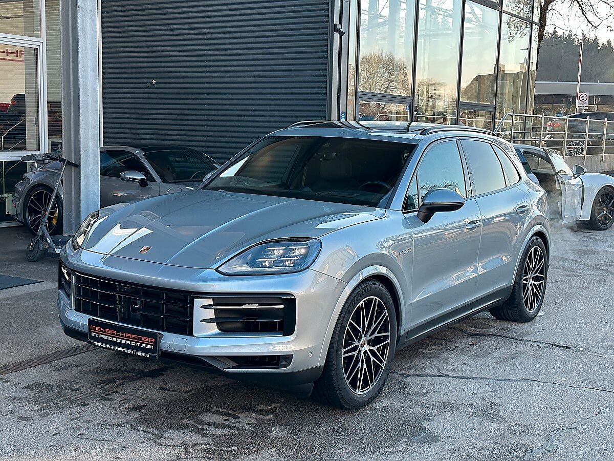 Porsche Cayenne III S E-Hybrid Aut. / AHK / Pano / PD...