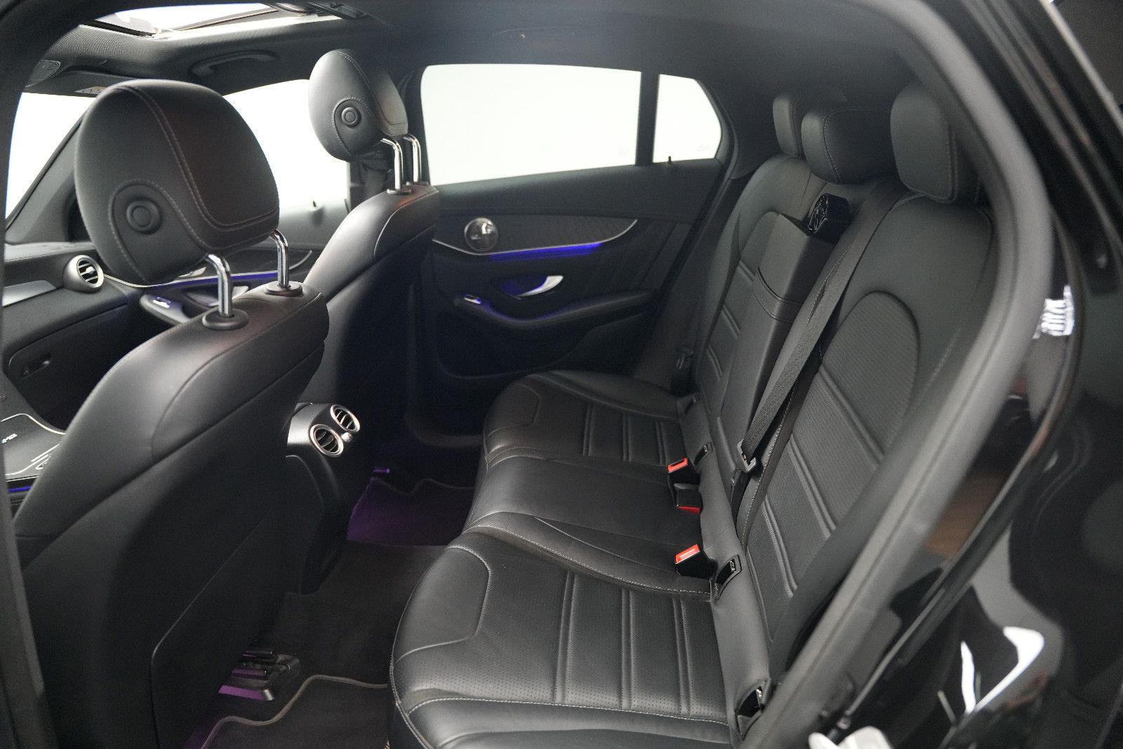 Fahrzeugabbildung Mercedes-Benz GLC 63 AMG Coupe/MBUX/Ambiente/Schiebedach/Kam/