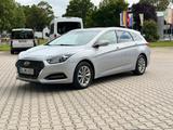 Hyundai i40  1Hand wenig km neu tüv  - Hyundai i40 aus 2019