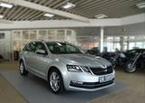 Skoda Octavia Combi Business Style; NAV LED LAN DAB .. - Skoda Octavia: Business
