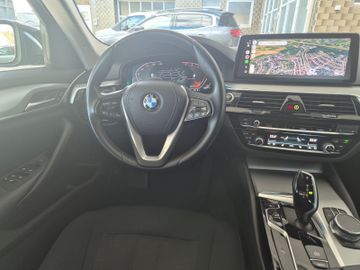 BMW 520 - 12