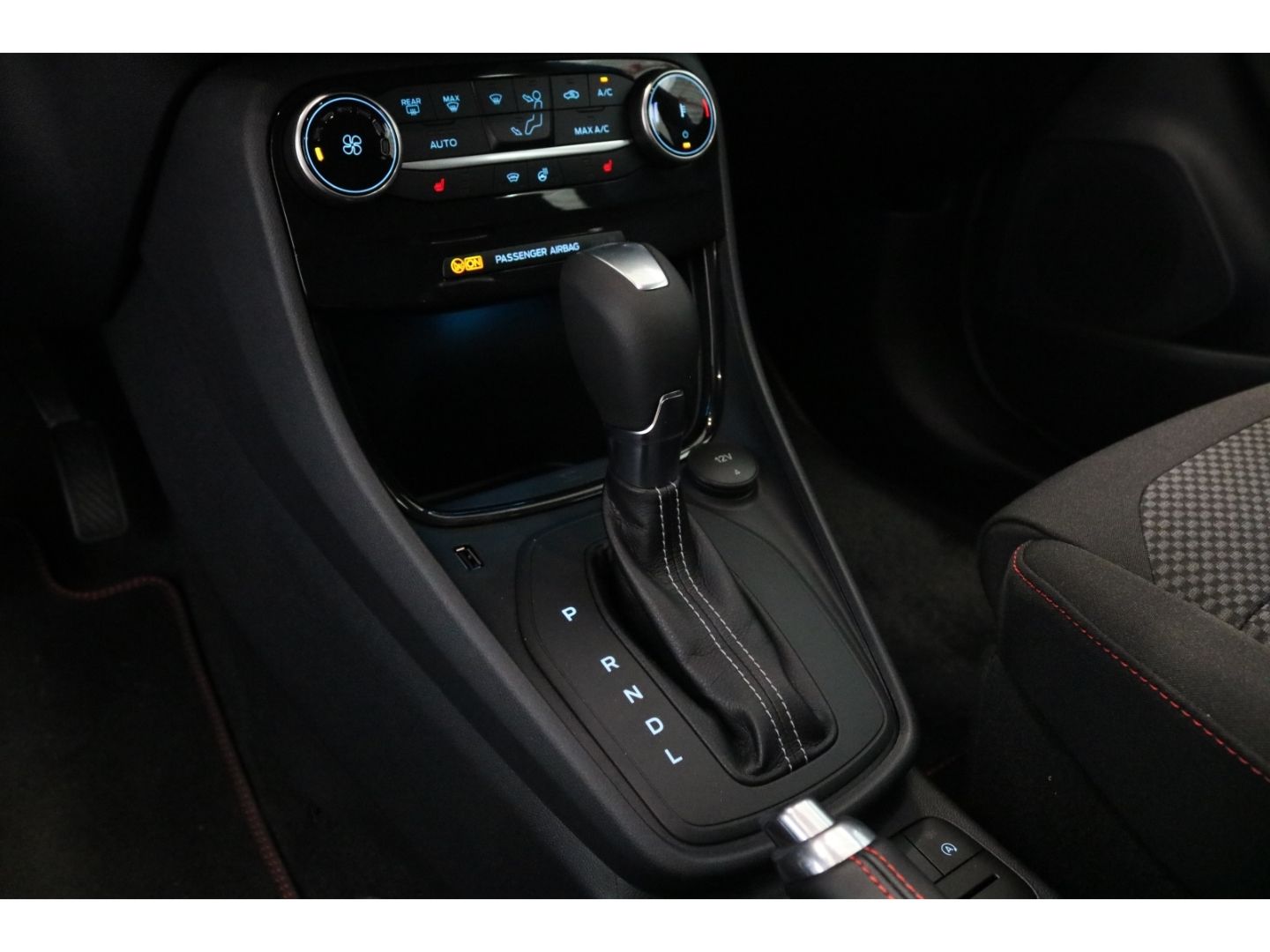 Fahrzeugabbildung Ford Puma ST-Line 1.0 EcoBoost Mild Hybrid EU6d