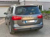 Seat Alhambra 2.0 TDI 140 PS Sport AHK Leder Navi - Seat Alhambra von privat