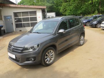 Volkswagen Tiguan - 2