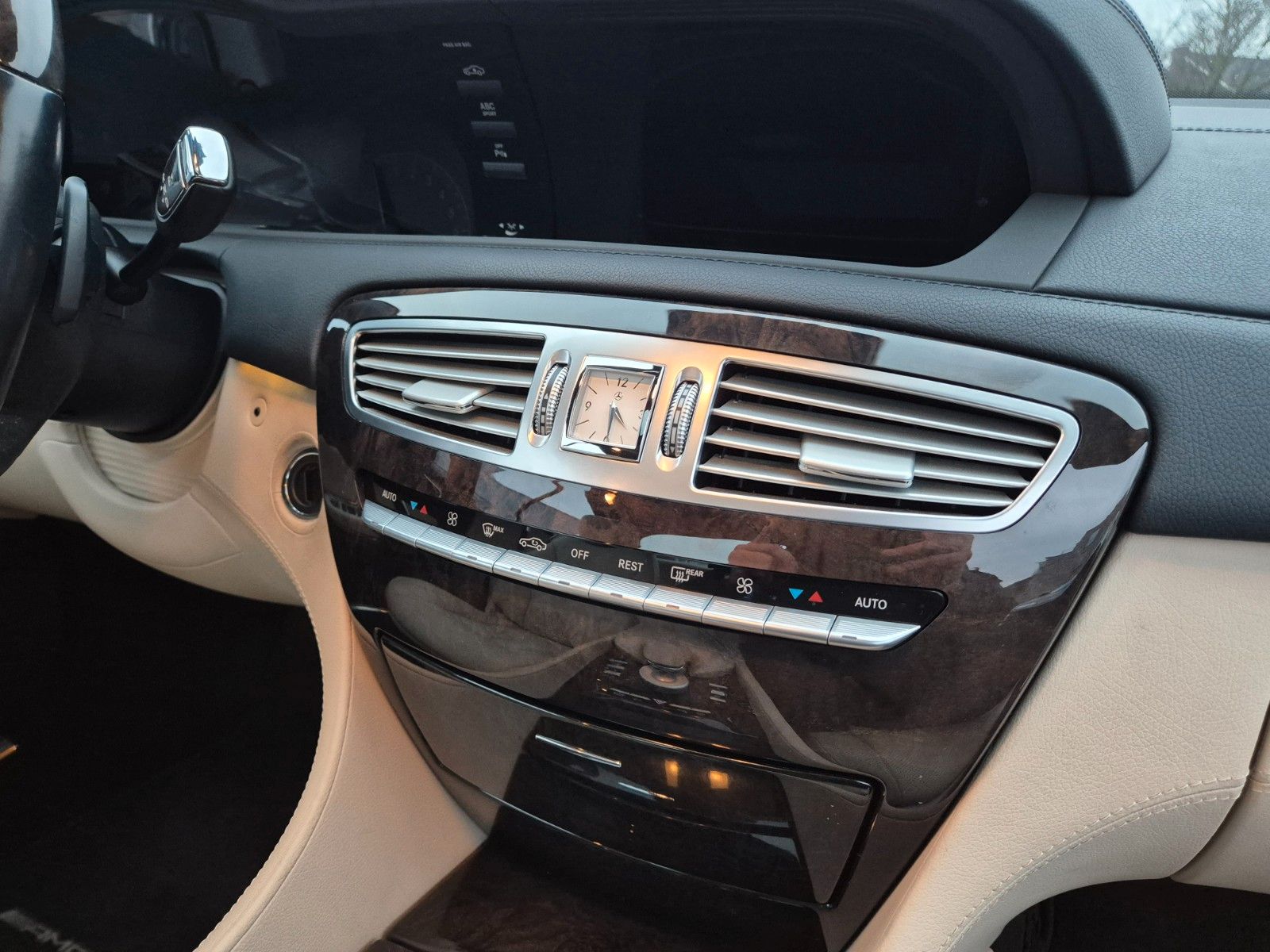 Fahrzeugabbildung Mercedes-Benz CL 500 AMG/Deutsch/Scheckheft/Massage/Top