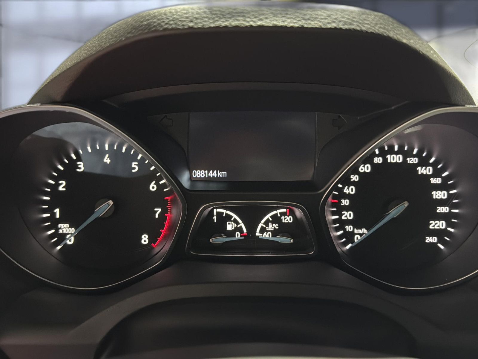 Fahrzeugabbildung Ford Kuga ST-Line/ ATM bei 52.000km / unfallfrei