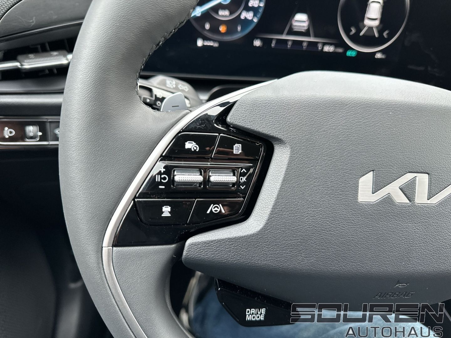 Fahrzeugabbildung Kia Niro 1.6 GDI HEV Spirit AHK +Technik-Paket +18-Z