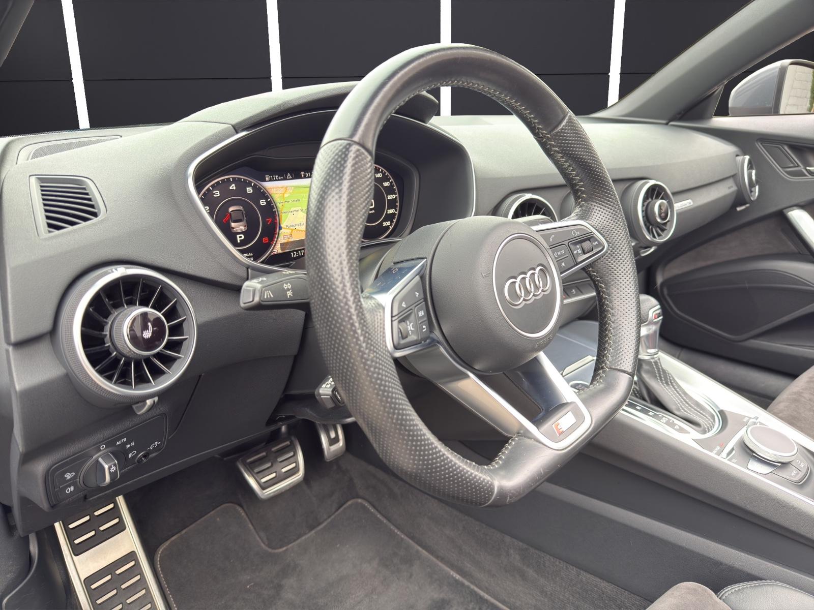 Audi TT Roadster 2.0 TFSI quattro S-Line S-Tronic