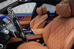 S 580 4M SEDAN BLACK/BROWN 21&quot;EXCLUSIVE PACKAGE