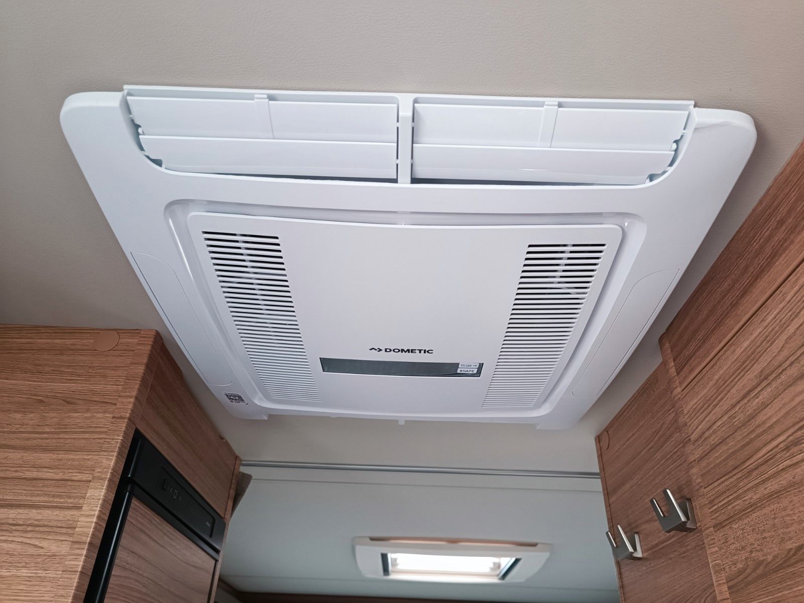 Fahrzeugabbildung Weinsberg CaraCompact 600MEG EDITION PEPPER *Solar*StKlima