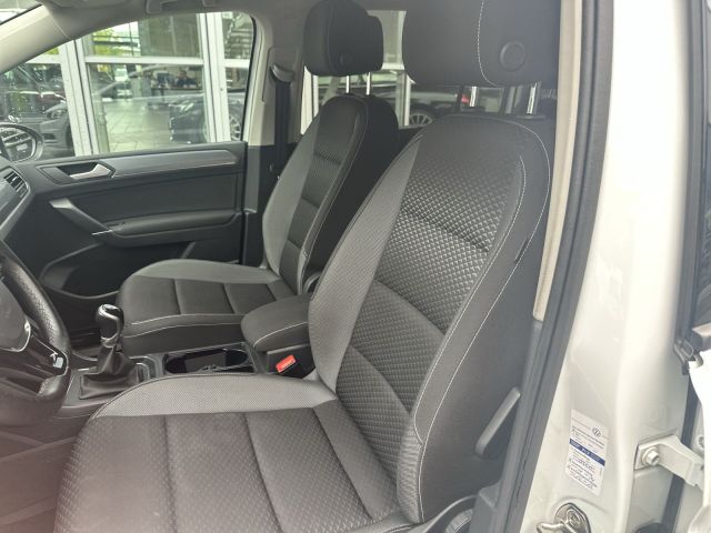 Touran 2.0 TDI Active NAVI ACC 16 ALU FAMILY-P.